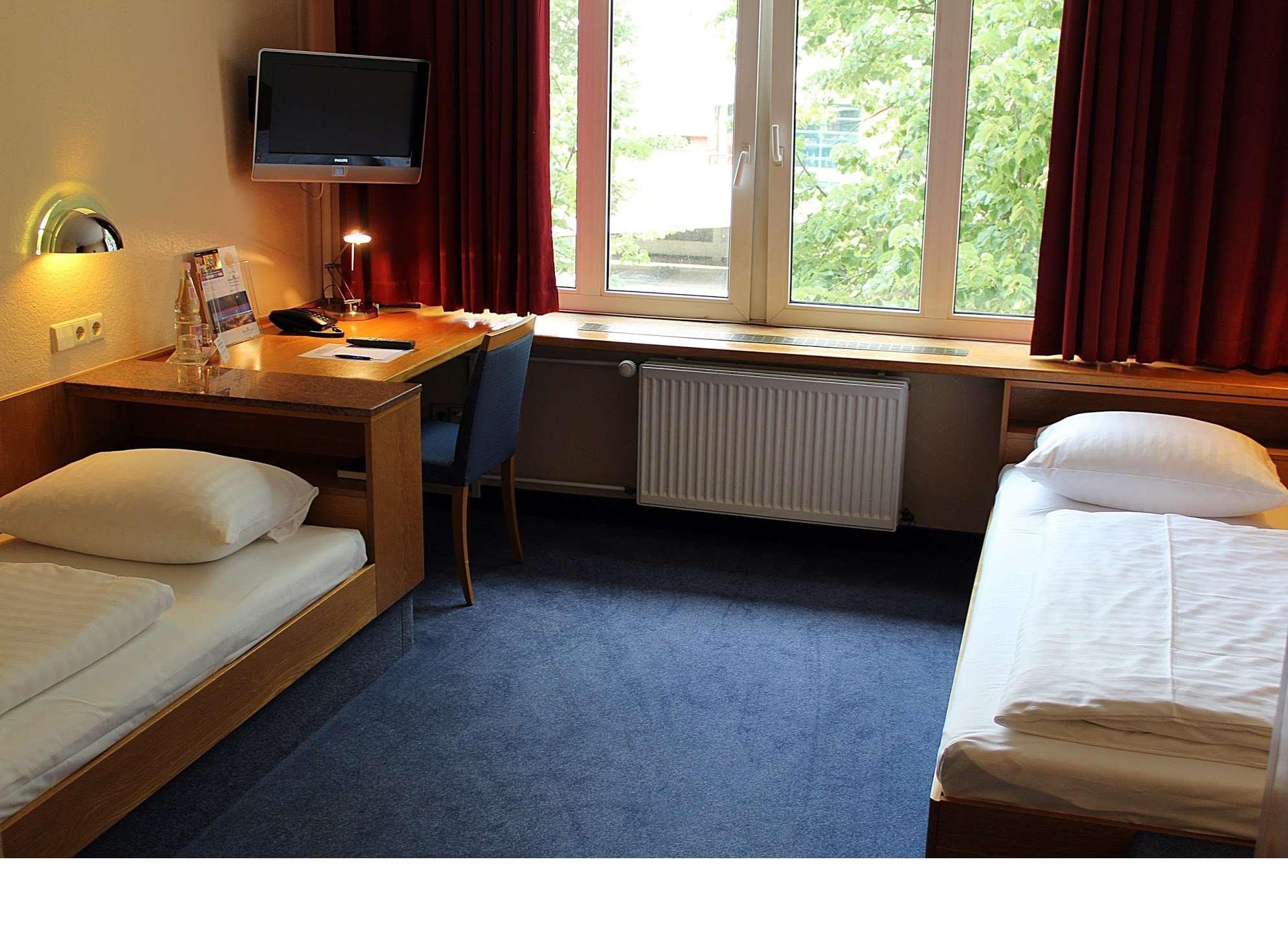 Plaza Inn Berlin Charlottenburg Exterior foto